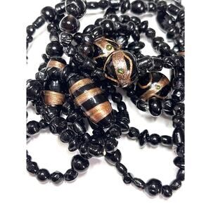 VINTAGE Necklace Black Gold Swirl Glass Bead Vtg Estate Costume Jewelry JU09